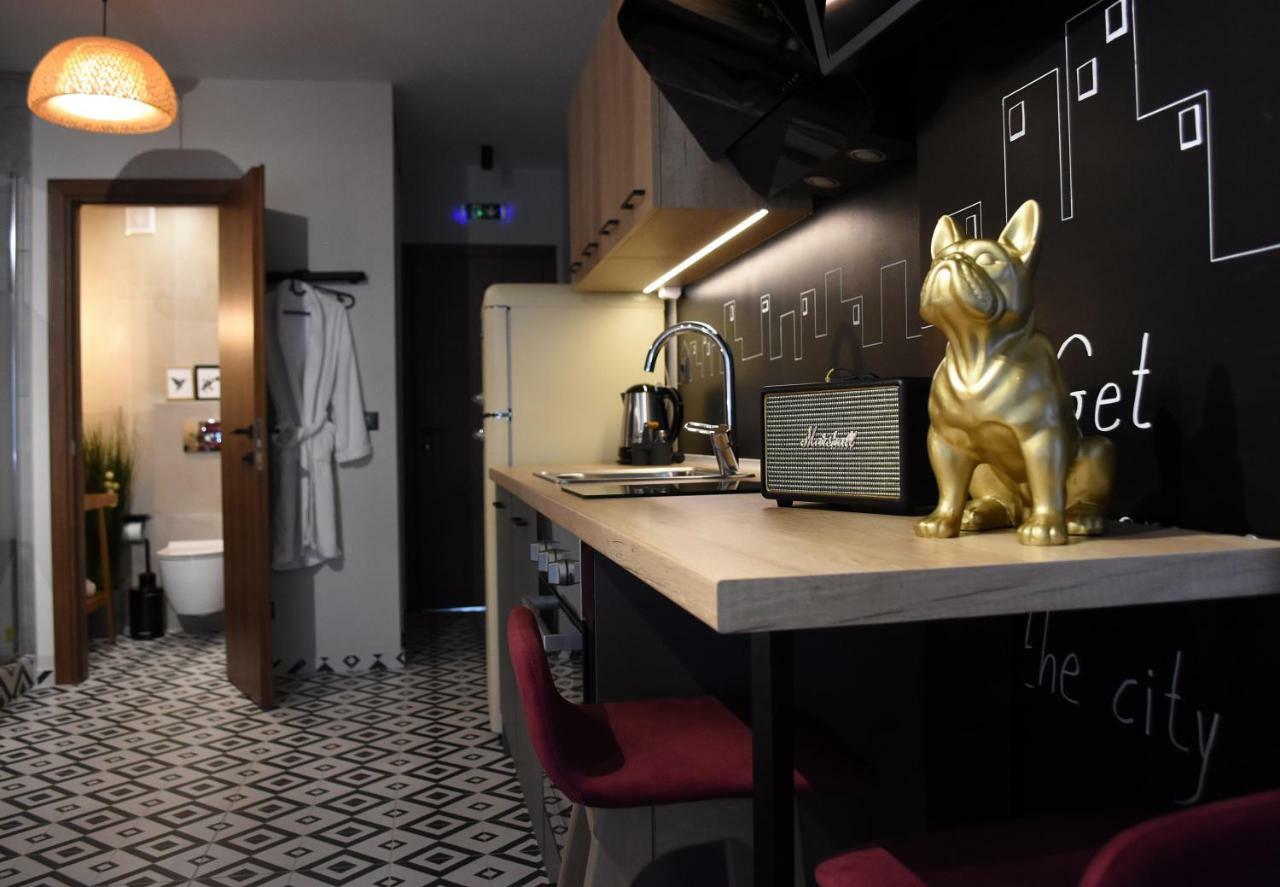 Q Luxury Rooms Thessaloníki Ngoại thất bức ảnh